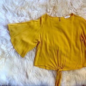 Elodie Bell Sleeve Tie Front Top (Yellow)